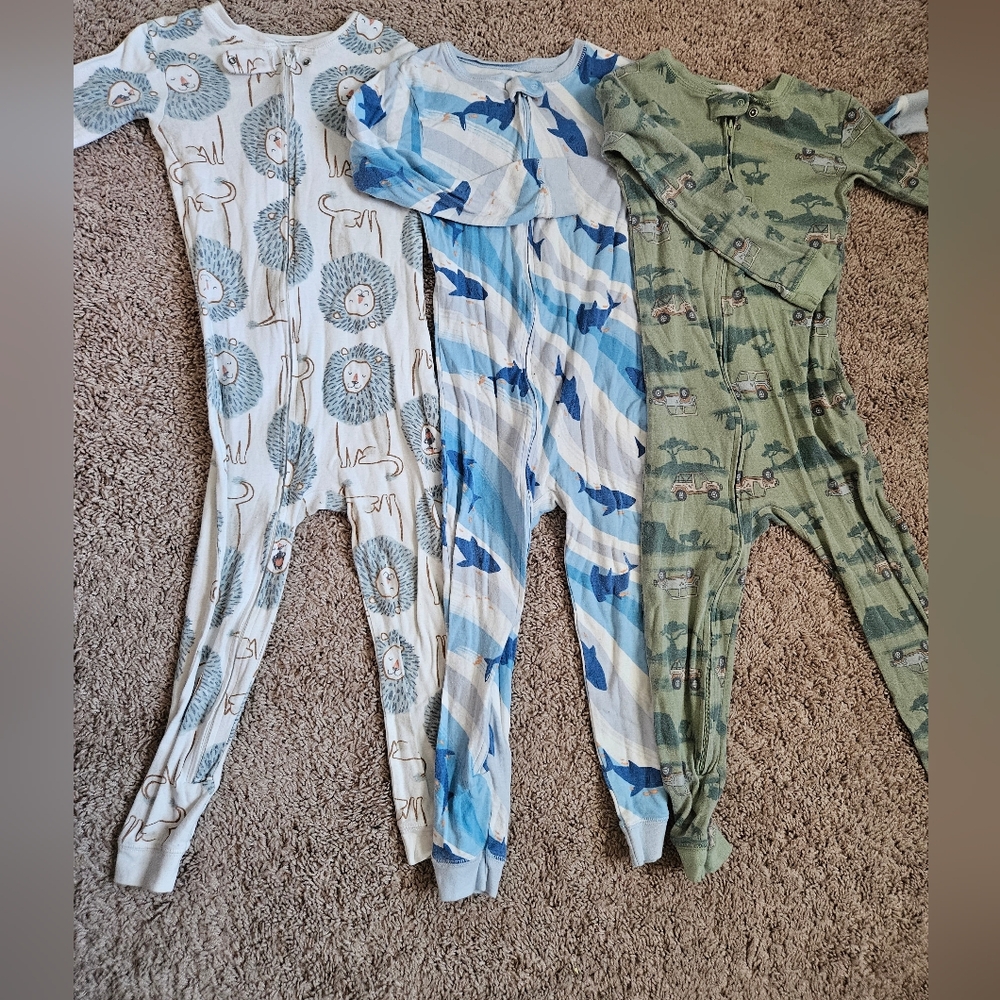 Carters toddler boys 5t 5 sleeper one peice pajama pjs animals lions sharks zip